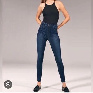 Abercrombie & Fitch Simone High Rise Ankle Jeans